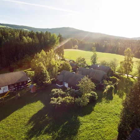 Ferienhaeuser Paunger Miesenbach  Екстериор снимка